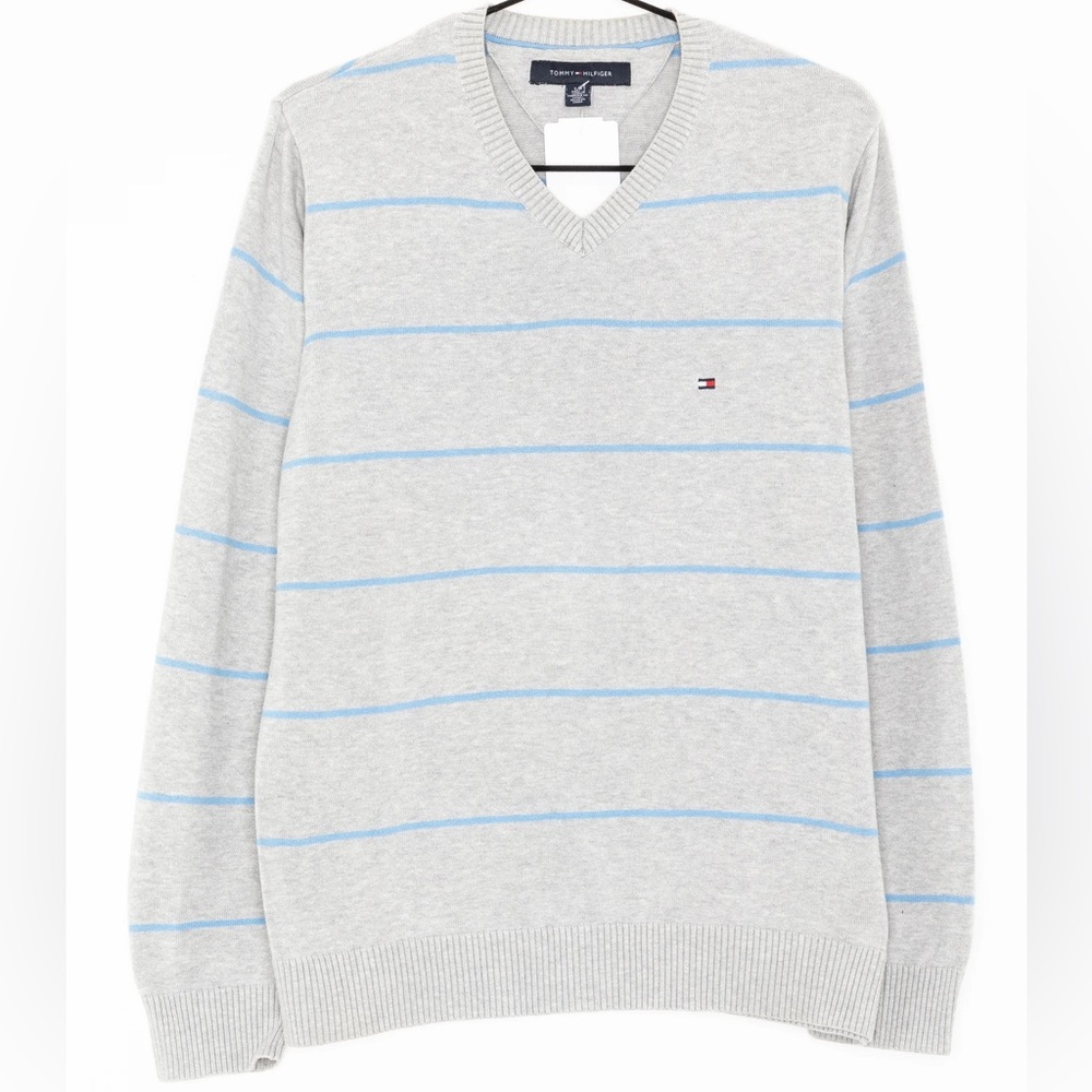 Tommy Hilfiger V-neck Sweater Gray Embroidered Chest Logo Pullover